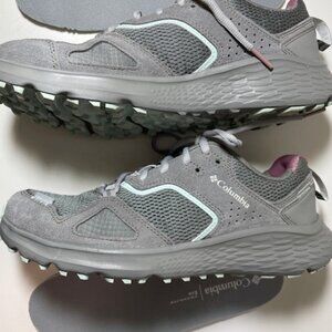 Columbia Hiking Sneakers Like New Size 8.5 W